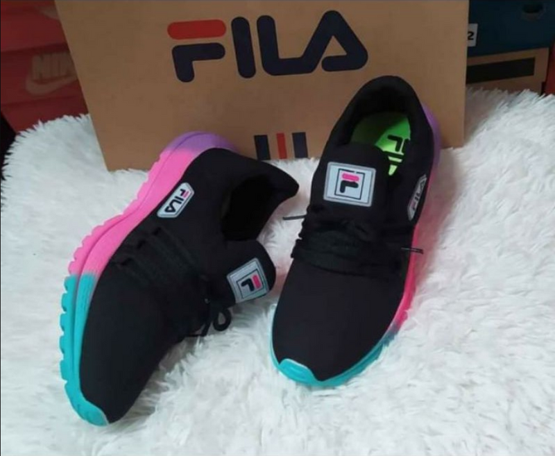Tênis Fila F1 Feminino (Enviado de São Paulo)